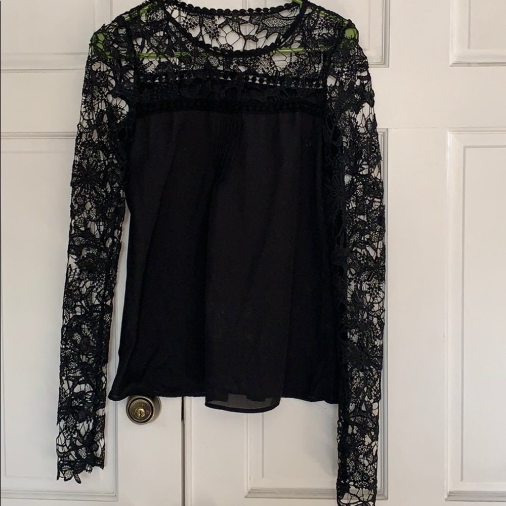 Black lace top Small